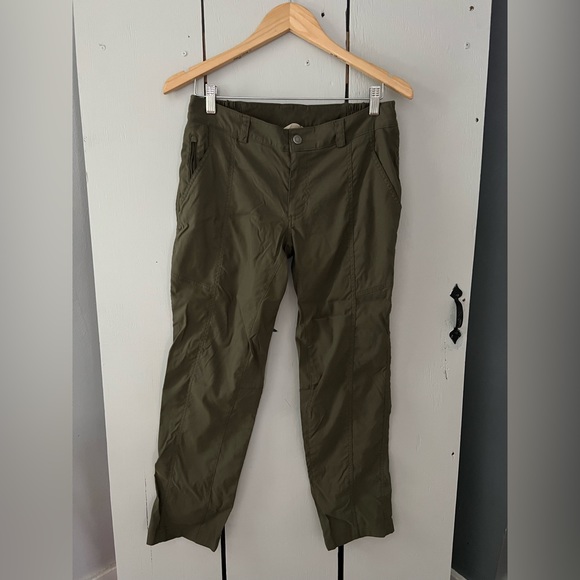 Duluth Trading Co Pants - Duluth Trading Co Cargo Pants Size 6